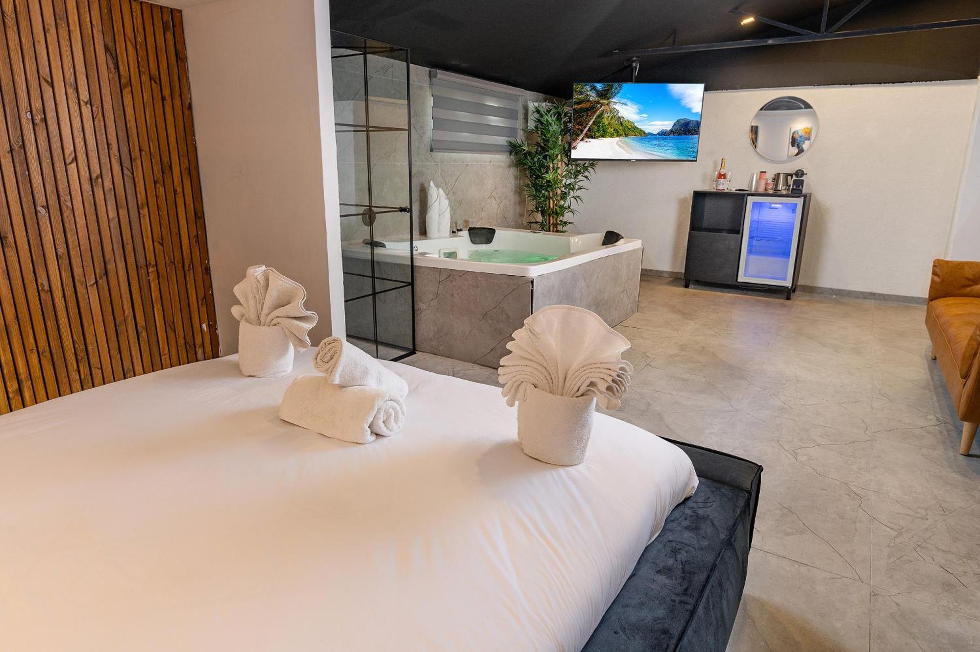 Lago Suites Hotel Иерусалим Экстерьер фото
